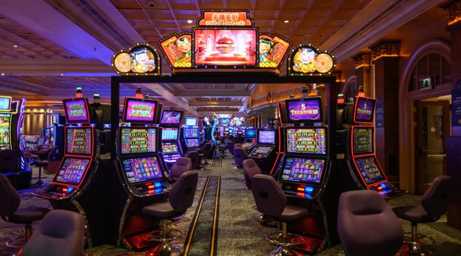 best free casino games with free coins